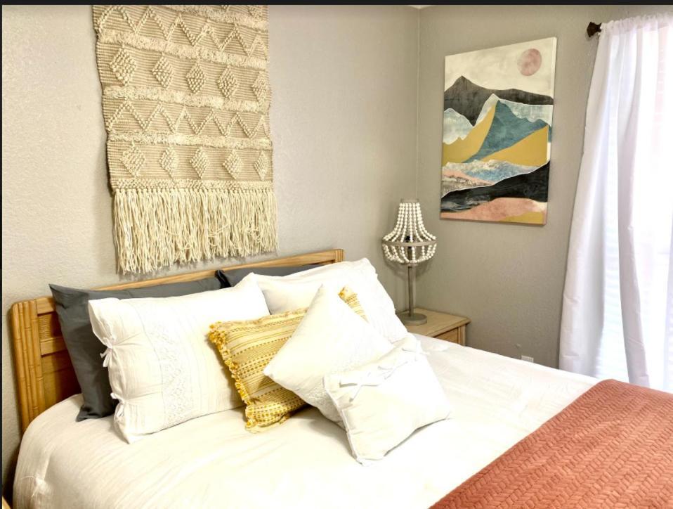 Private Bedroom Suite - Communal House Near Integris Оклахома-Сити Экстерьер фото
